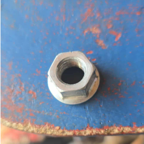 Porca de fixação da roda traseira Z20 PLUS (Conjunto de quatro)